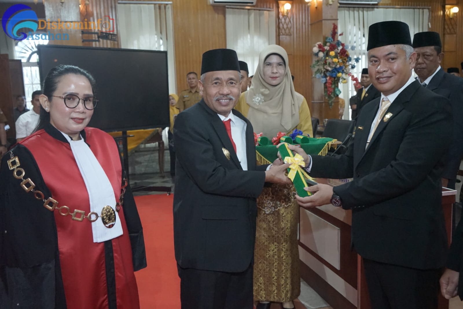 Pjs Bupati Asahan Ikuti Pengucapan Sumpah/Janji Pimpinan DPRD Kabupaten Asahan Masa Jabatan 2024-2029